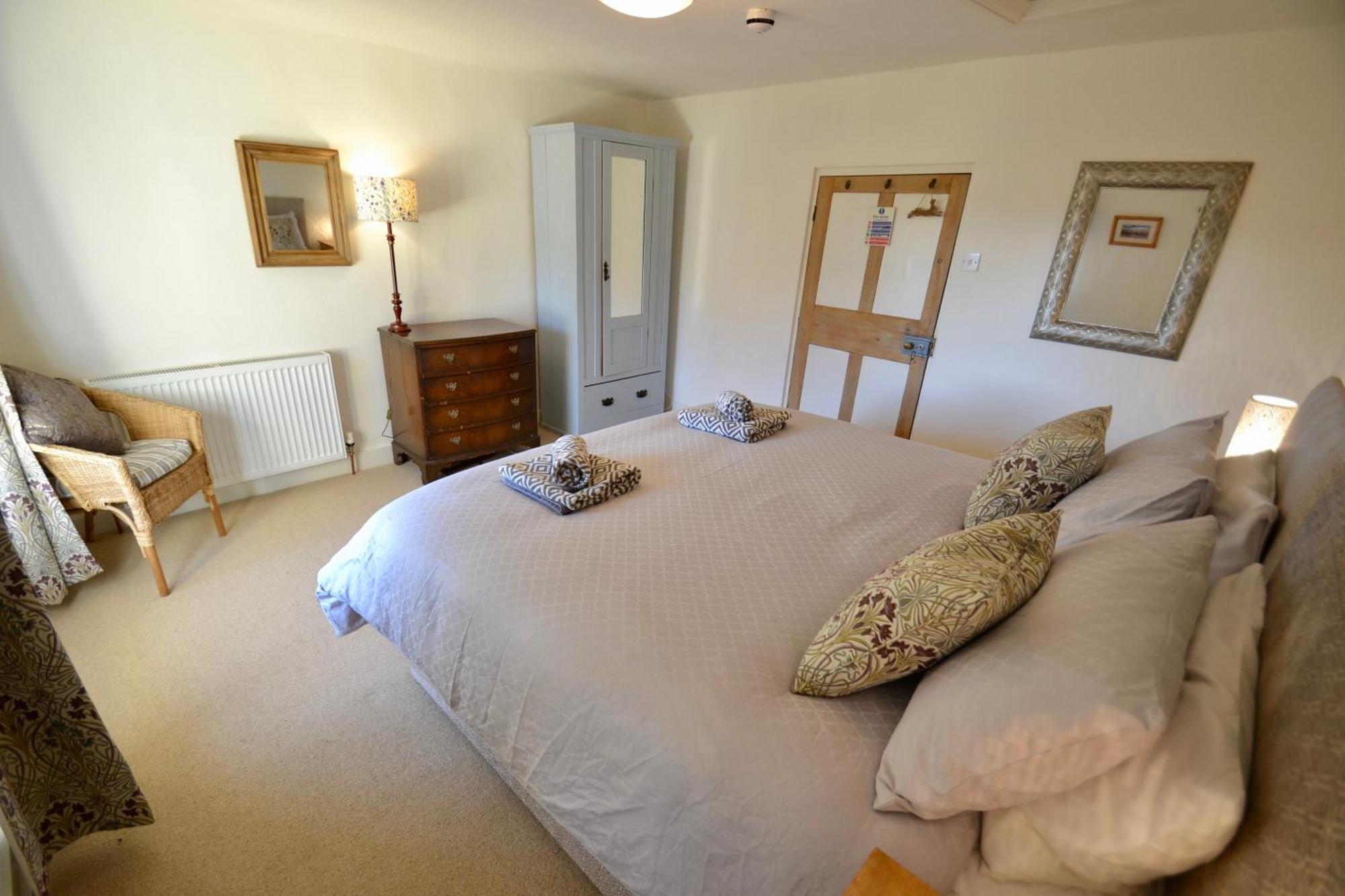 Holwell Holistic Retreat Bed & Breakfast Barnstaple Bilik gambar