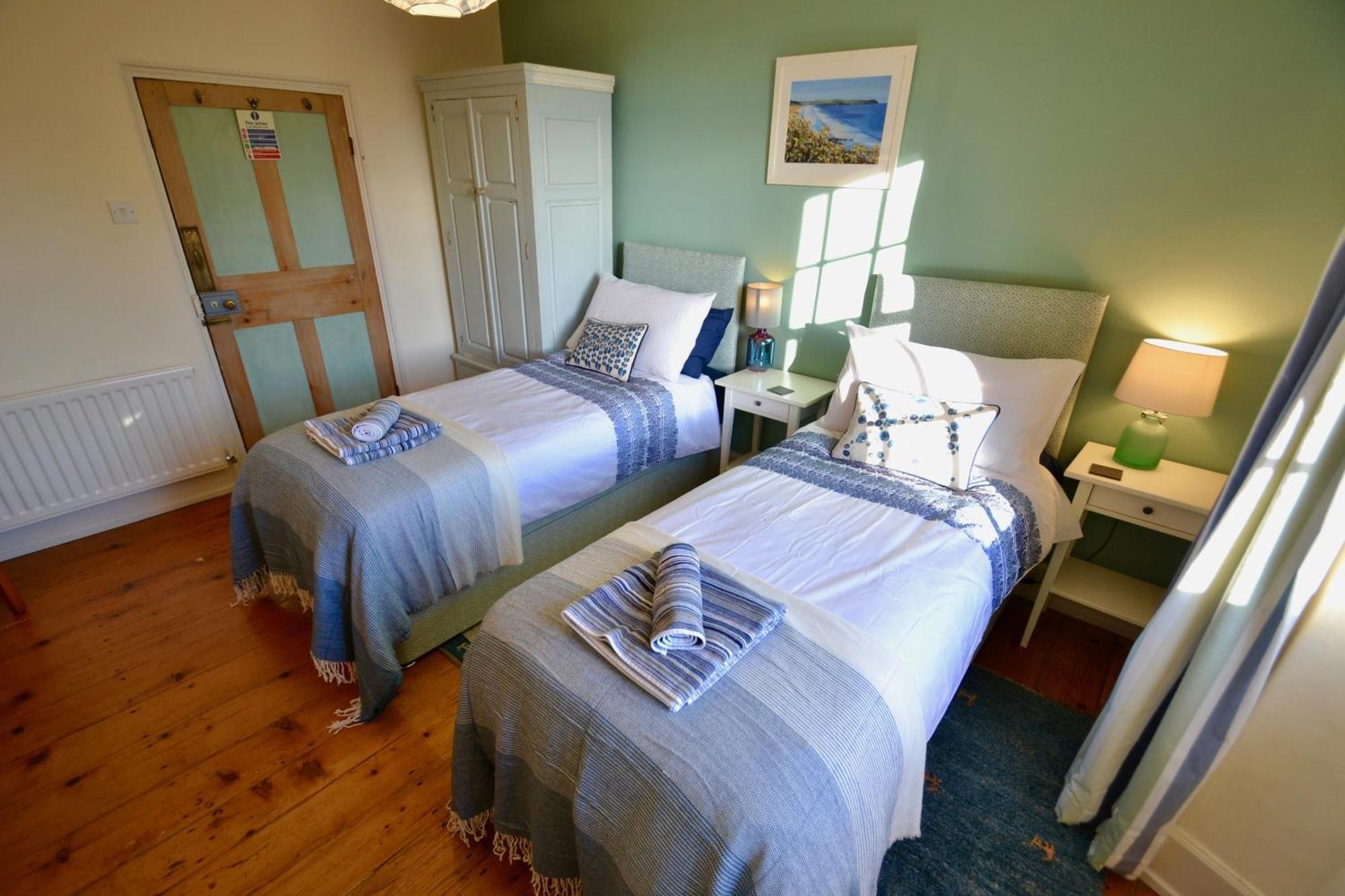 Holwell Holistic Retreat Bed & Breakfast Barnstaple Bilik gambar
